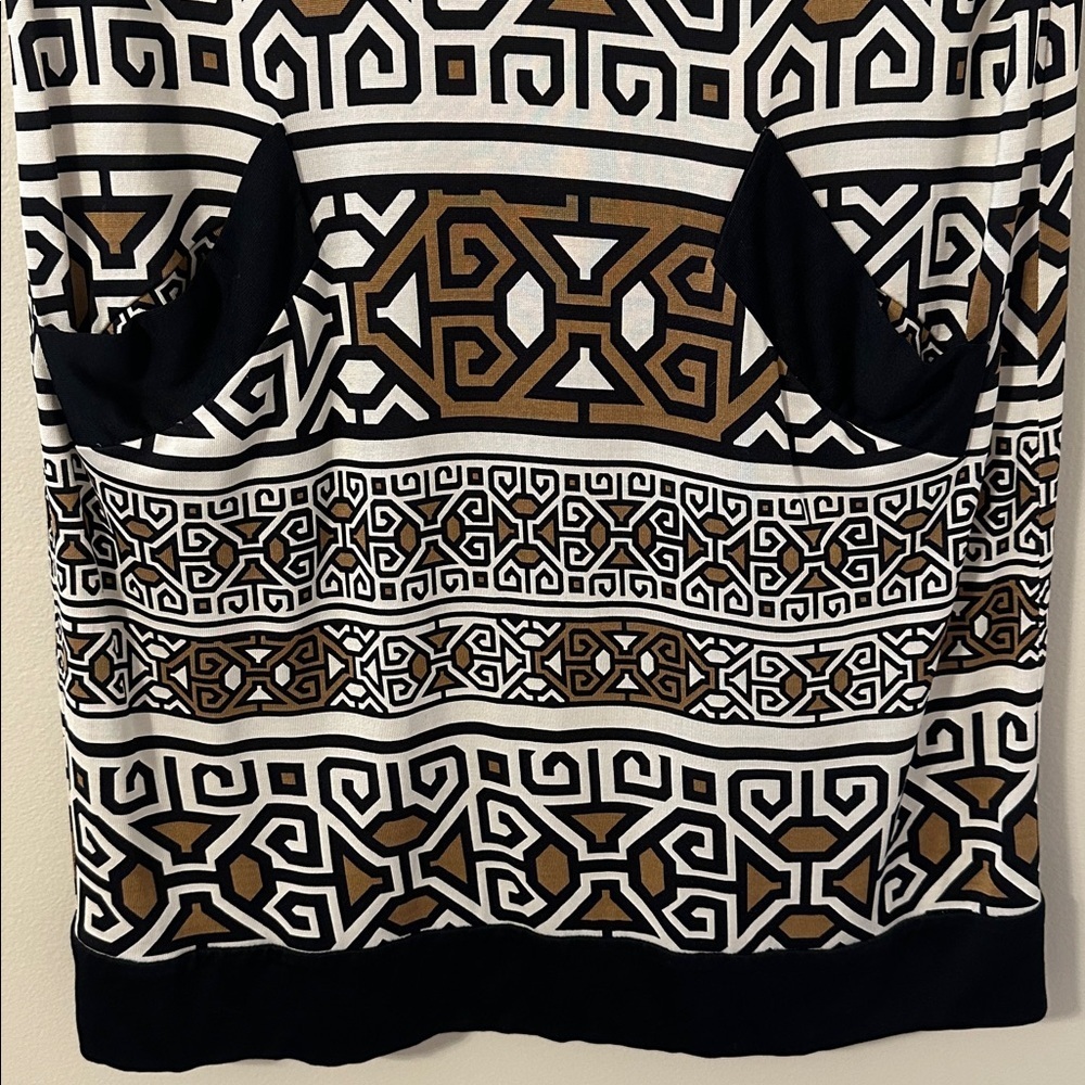Diane von Furstenberg Geometric Print Short Sleeve Silk Caden Shift Dress Size 6 - Picture 3 of 6